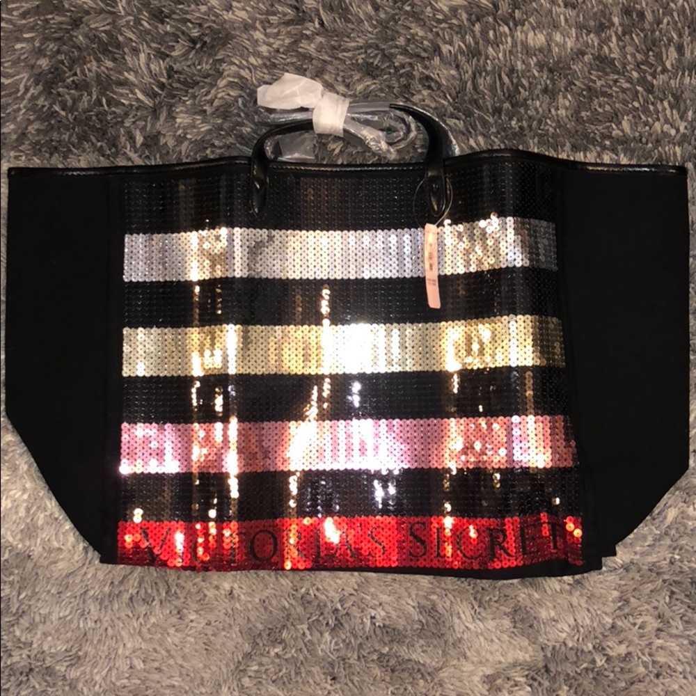 Victoria’s Secret Tote